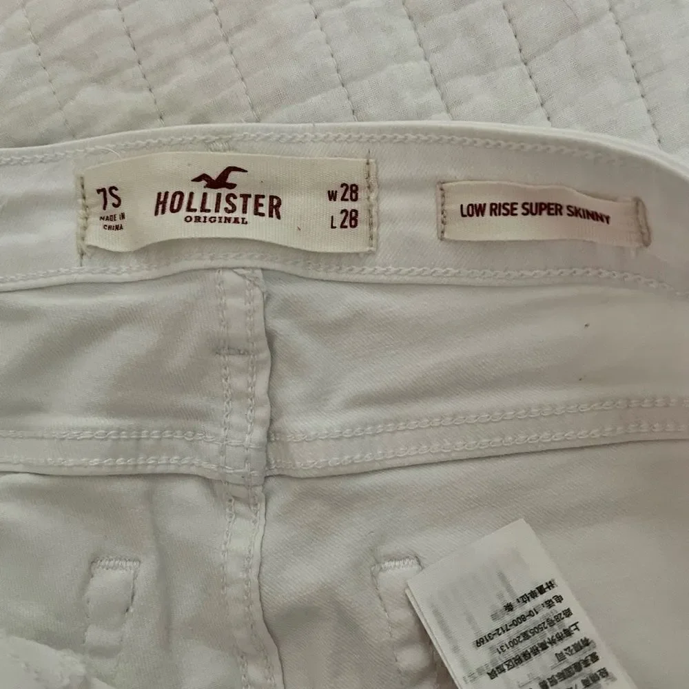 Hollister original jeans low rise super skinny waist 28 length 28